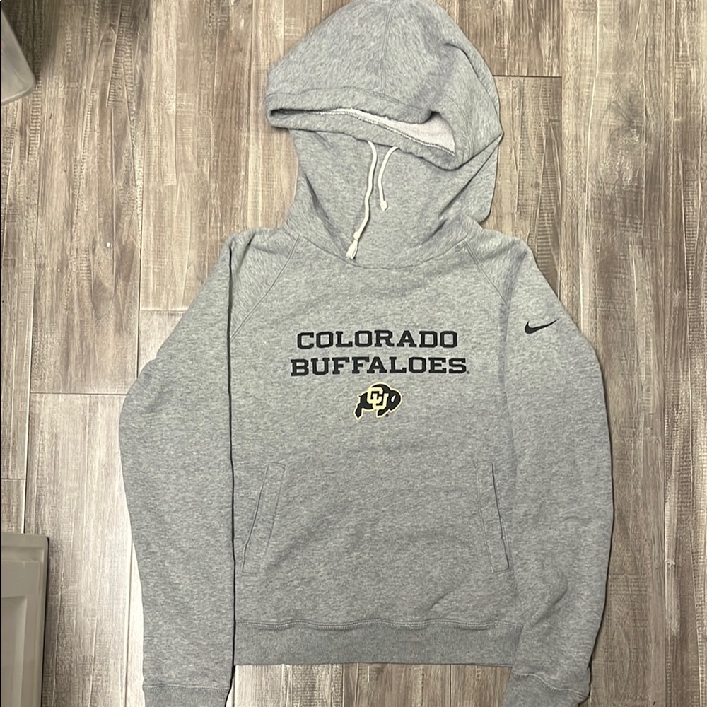 Cute and Warm Women’s Nike Colorado Buffaloes Gray Hoodie - Medium
